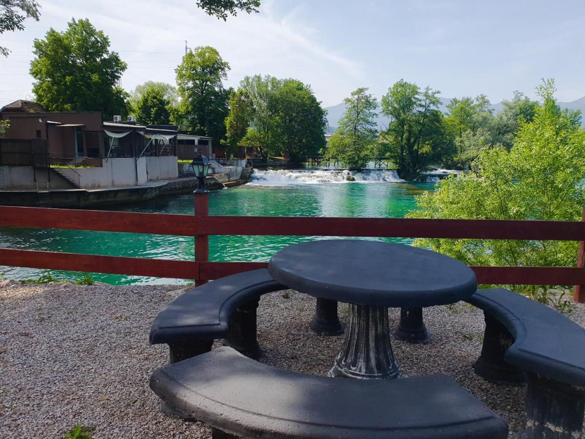 Holiday home Waterfall view Bihać Exteriör bild